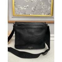 ราคา Prada Messanger bag มือสอง (43803586575)