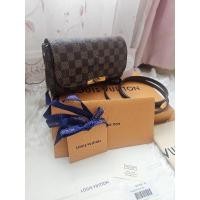ราคา LV FAVORITE PM DC.18 แท้ 100% (26203686418)