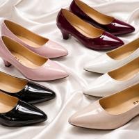 ราคา รองเท้าคัชชู หนังแก้ว ไซด์ 36 - 47 ส้นสูง 2 นิ้ว มีสีดำ สีครีม สีชมพู สีขาว สีแดง สำหรับสาวทำงานคะ (2857766646)