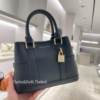 ราคา กระเป๋าสะพาย Charles&Keith มีสายยาว รุ่น Mini Scottie Tote Bag สี Black Charles&Keith (53606336770)