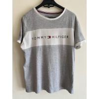 ราคา TOMMY แท้ % มือสอง. (40454369540)