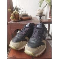 ราคา รองเท้าผ้าใบแบรนด์ Reebok Classic มือสอง ไซส์ 41 (55103844886)