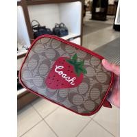 ราคา Coach Mini Jamie Camera Bag In Signature Canvas With Wild Strawberry (20187996078)