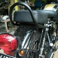 ราคา Kawasaki W175 รั้งหลังธรรมดา (9536261533)