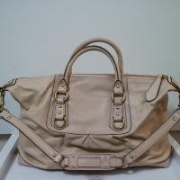 ราคา Coach Ashley Beige Gold Satchel: กระเป๋าถือ Coach สีเบจ มีสายสะพาย (12616426928)