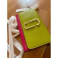 ราคา ของใหม่ Marc Jacobs Saffiano Leather Crossbody Bag (40309179295)