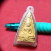 ราคา พระหลวงพ่อโสธรสองหน้าเนื้อผงพุทธคุณอุดกริ่งเขย่าดัง (44256149405)