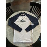 ราคา เสื้อแขนยาวดำน้ำ แบรนด์ Quiksilver size s-m (20518399324)
