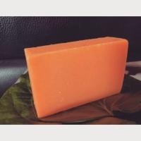 ราคา สบู่กลูต้าส้มวิตซี ขาวใสออร่าในก้อนเดียว (7535928817)