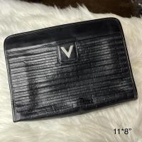 ราคา ของแท้ 100%พร้อมส่ง‼️ภายใน 24 ชม.⏰ ตรวจสอบแล้ว ไม่ต้องลุ้น กระเป๋าคลัทช์ Valentino กระเป๋าแบรนด์เนมมือสอง ส่งต่อ (13593348600)
