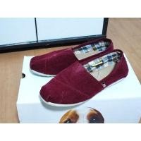 ราคา รองเท้าหุ้มส้นลำลอง สีแดงเลือดนก ผ้ากำมะหยี่ ไซส์ 38 มือ 2 (22562995394)