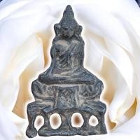 ราคา พระอู่ทองนั่ง ฐานผ้าทิพย์ กรุอยุธยา เนื้อชิน (27285118574)
