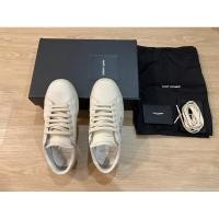 ราคา Used Like Very Neww!! รองเท้าผ้าใบ YSL สุดฮิต (23573168274)