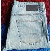 ราคา CALVIN KLEIN JEANS Men's Straight Leg W36 L30ขนาด: เอว 36" ยาว 30" (44059189759)