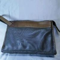 ราคา CHARLES JOURDAN กระเป๋าถือหนังสีเข้ม (MADE IN FRANCE​)​ (29302946281)