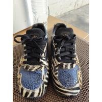 ราคา รองเท้า adidas มือ2 ลายเสือ ม้าลาย เท่ๆๆ ของแท้ (28519280246)