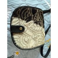 ราคา กระเป๋าหนังแท้มือสอง ด้านหน้าแต่งขนสัตว์ (53453975668)