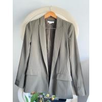 ราคา Blazer H&M สีเขียวโอลีฟ แท้ (29419450583)