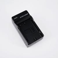 ราคา แท่นชาร์จแบตเตอรี่กล้อง BATTERY CHARGER FUJI NP400 (9412757792)
