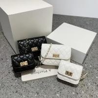 ราคา กระเป๋าสะพายผู้หญิง กระเป๋าจิ๋ว กระเป๋าผู้หญิง กระเป๋าสะพายผญ แฟชั่น กระเป๋าสะพายผญ สะพายข้าง กระเป๋าทรงแมสเซนเจอร์ กระเ (29416899509)