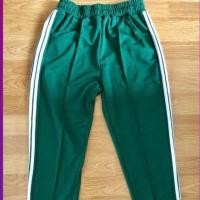 ราคา กางเกง3แถบ สีเขียว ผ้าวอร์ม (1492471299)