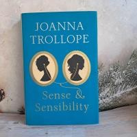 ราคา #มือสอง นิยายผู้ใหญ่ Sense & Sensibility. By Joanna Trollope. (29272860184)