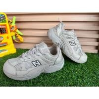 ราคา รองเท้าNewbalance 16.5Cm. มือสองของแท้ (47004960056)