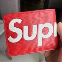 ราคา Louis Vuitton x supreme รุ่นหายากในตำนาน แท้ 1000% มือ 2 หนังยังใหม่กริบ สภาพ 95% (5929171227)