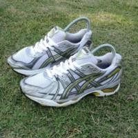ราคา ลด100บาท โคด"BACH" asicsของแท้มือสอง (150547751)