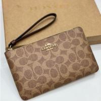 ราคา COACH กระเป๋าคล้องมือ1ซิป SizeL Large Corner Zip Wristlet ln Signature Canvas มีสีให้เลือก (50106833968)