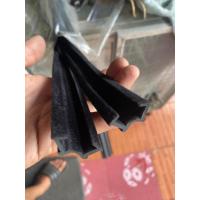 ราคา สักหลาดร่องกระกระจก ยางร่องกระจก แบบหนา ยาว2เมตร datsun /nissan 520 521 620 720 datsun pickup (20172274249)