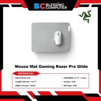 ราคา แผ่นรองเมาส์สําหรับเล่นเกม Razer Pro Glide RZ02-03331500-R3M1 (41005694901)