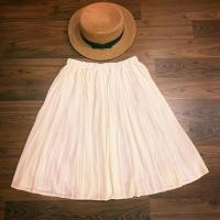 ราคา กระโปรงพลีทสีครีม*** (44656813557)