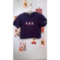 ราคา เสื้อครอปยืดสีกรม ปักลายมูมิน✨ (10609422757)