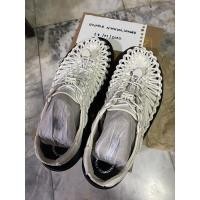 ราคา ปล่อย keen uneek สี star white/black (9198313017)