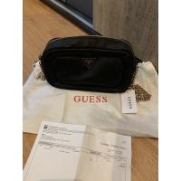 ราคา กระเป๋าสะพายguessสีดำแท้ (20714692769)