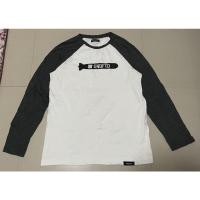 ราคา เสื้อยืดแขนยาว undefeated (12643632776)