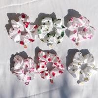 ราคา ยางรัดผม SCRUNCHIES ลายเชอร์รี่และผ้ามันเงา (51756119237)