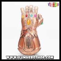 ราคา ถุงมือทานอส Infinity Gauntlet Infinity Stone 6 เม็ด ขนาด 1:1 ถุงมือธานอส Thanos Avengers Infinity War Marvel . (1154302371)