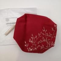 ราคา กระเป๋า CLARINS กระเป๋าใส่เครื่องสำอางค์ สีแดง CLARINS CHINESE NEW YEAR EMPTY PURSE (15903413821)