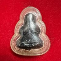 ราคา พระปิดตา หลวงปู่เอี่ยม วัดสะพานสูง พิมพ์ตะพาบ เนื้อผงคลุกรัก สภาพสวยคมสมบูรณ์เนื้อแห้งเลี่ยมพลาสติกเก่าเดิมๆ (54557940892)