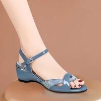 ราคา fish Women summer mouth 5cm wedge soft leather rhinestone sandals (26703580316)