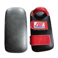 ราคา เป้าล่อ FBT เป้าล่อมวย หนังเทียม 1 ข้าง (สินค้าเก่าอาจมีตำหนิ) (27392686729)