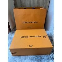 ราคา กล่องกระเป๋าหลุยส์/LV14x10x4.8นิ้วพร้อมถุงกระดาษแท้((มีตำหนิ)) (24158072760)
