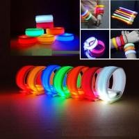 ราคา สร้อยข้อมือ LED Luminous ทำจากไนลอนถัก มีไฟกระพริบ สำหรับงานปาร์ตี้และกิจกรรมกลางแจ้ง เช่น เกมทีมผจญภัย (47057490657)