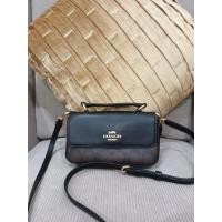 ราคา กระเป๋าสะพายผู้หญิงใบเล็ก**มือสองสภาพดี** (43420320392)