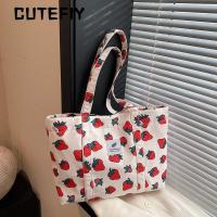 ราคา CUTEFIY Strawberry Tote Bag, Casual Trendy Womens Shoulder Bag, Large Capacity Strawberry Print Casual Shoulder Bag (52810449720)