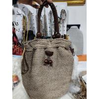 ราคา กระเป๋าทรงถัง (Bucket Bag)มาพร้อม หูหิ้วหนังสีน้ำตาลเข้มตกแต่งด้วยลูกปัดไม้ขนาดใหญ่สไตล์อายโบฮีเมียนงานตู้ญี่ปุ่นมือสอง (55005806626)