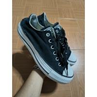 ราคา Converse All Star สีดำพื้นสูง ไซร้ 41.5/26.5 มือสองของแท้ (57704794009)