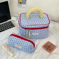 ราคา Blue Love กระเป๋าเครื่องสําอาง 2025 สไตล์ใหม่ High-End ปักแปรงแต่งหน้ากระเป๋าเก็บกล่องดินสอกระเป๋าเดินทางแบบพกพา (28627080396)